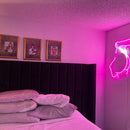 'Body' neon sign - VINTAGE SIGN